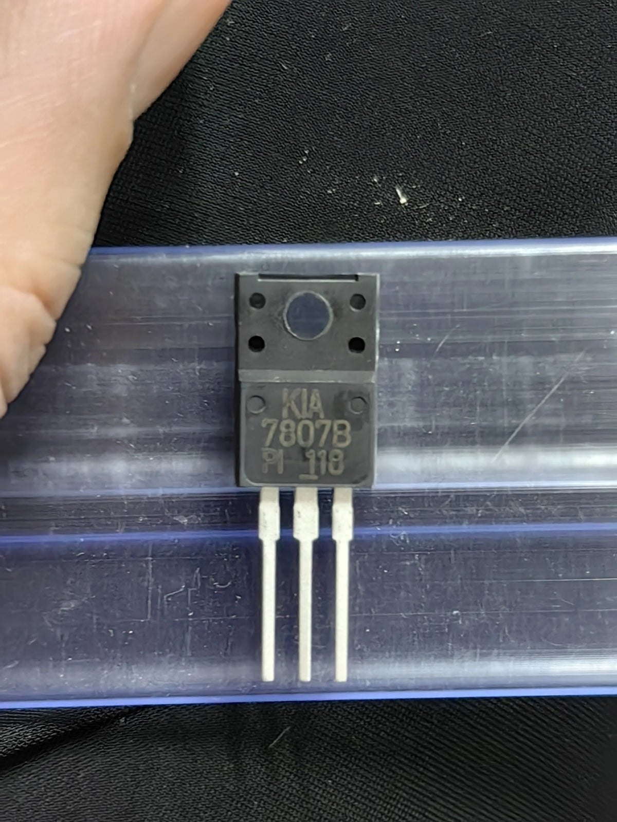 KIA7807BPI-U/PF TO220F IC Chip New in Stock Electronic Components