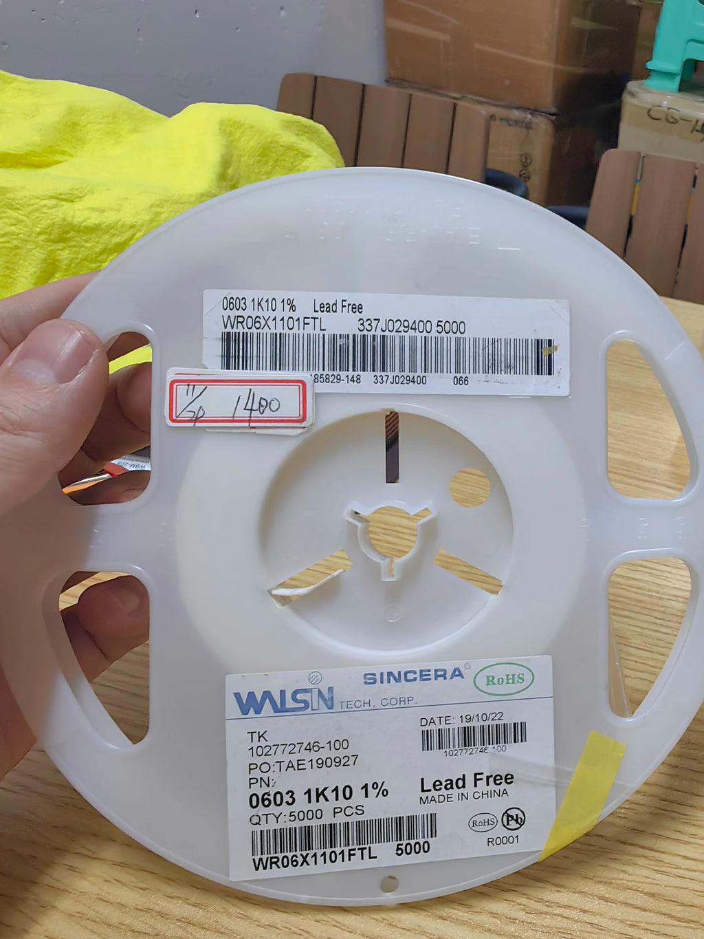 WR06X1101FTL SMD IC Chip New in Stock Electronic Components