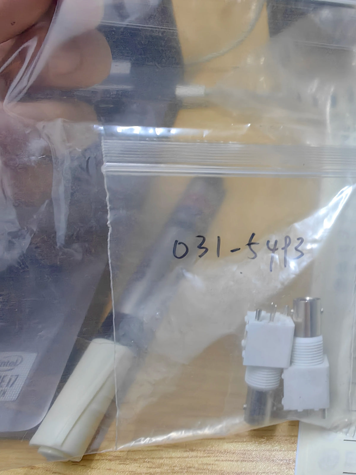 031-5493 THT IC Chip New in Stock Electronic Components