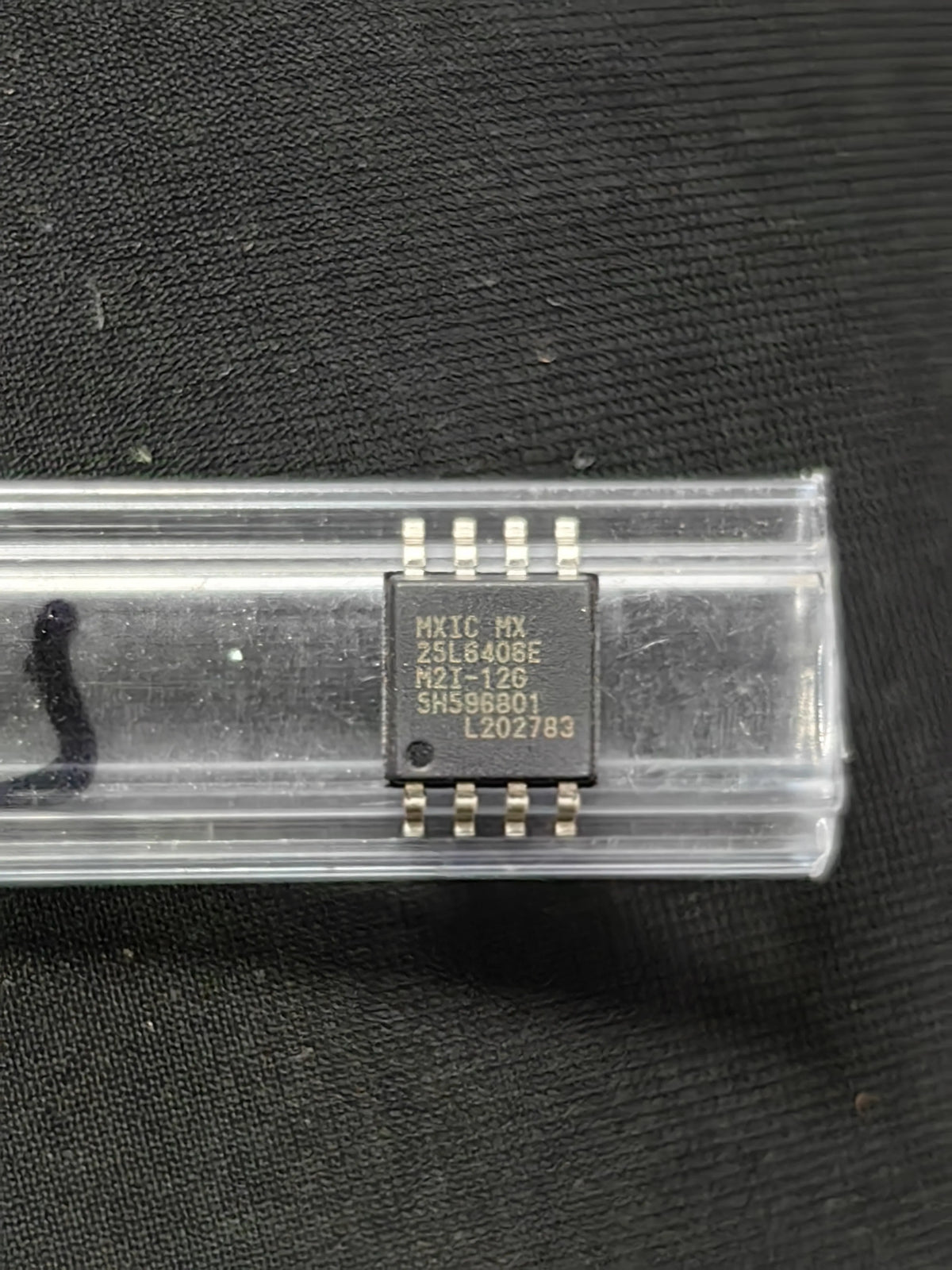 MX25L6406EM2I-12G SOP8 IC Chip New in Stock Electronic Components