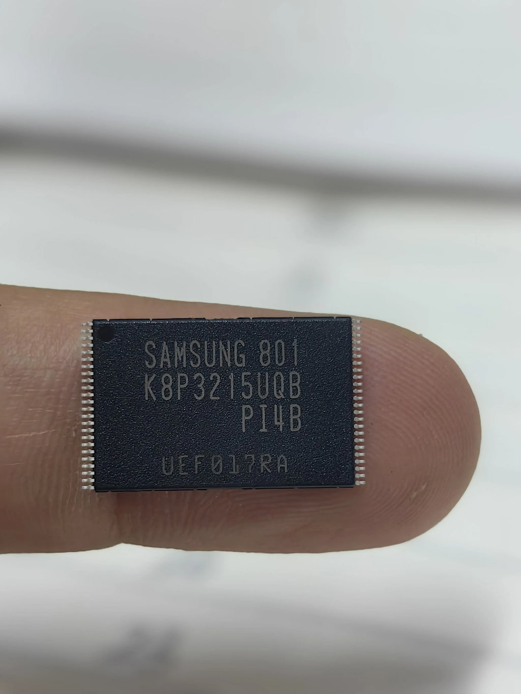 K8P3215UQB-PI4B TSOP48 NAND Flash Memory IC Chip New in Stock Electronic Components