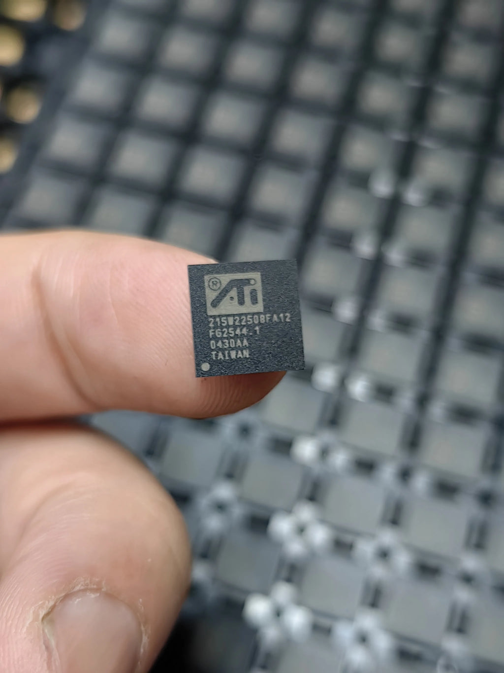 215W22508FA12 BGA IC Chip New in Stock Electronic Components
