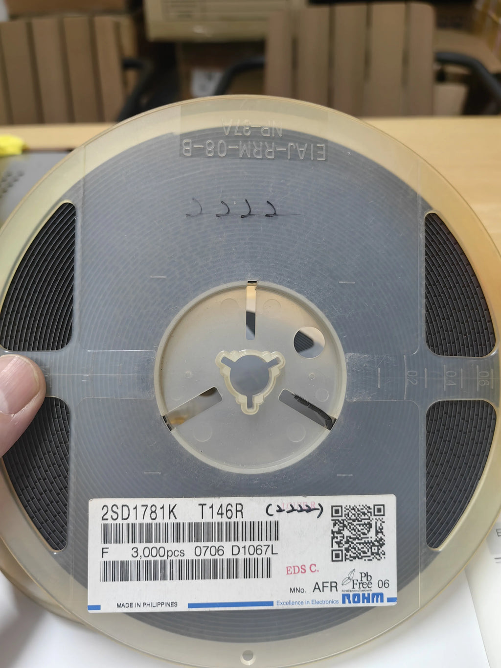 On 2SD1781KT146R SOT23 IC Chip for Signal Amplification and Switching New in Stock Electronic Components