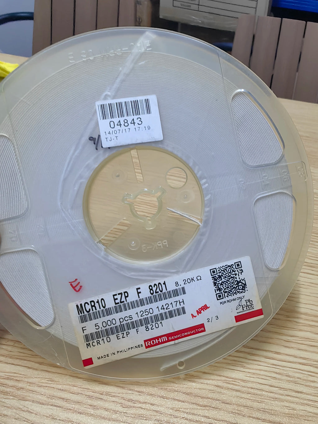 MCR10EZPF8201 SMD IC Chip New in Stock Electronic Components