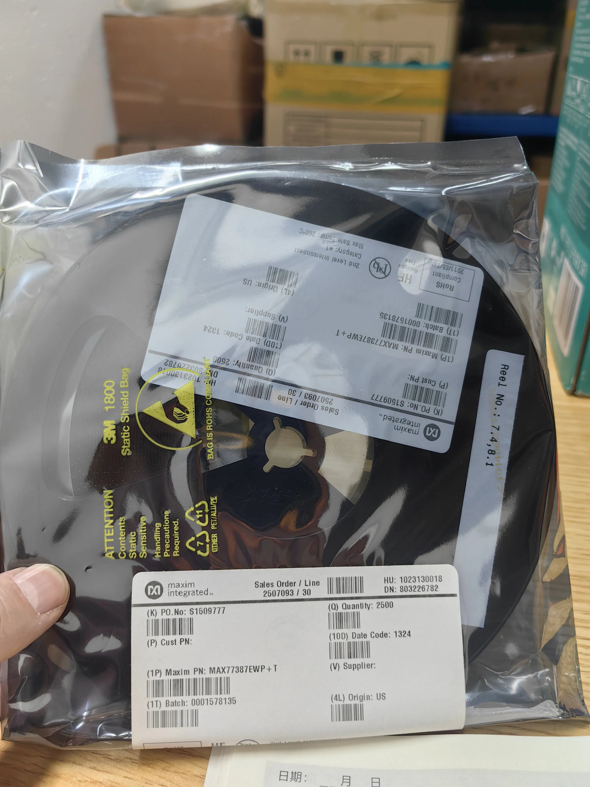 MAX77387EWP+T QFN IC Chip New in Stock Electronic Components