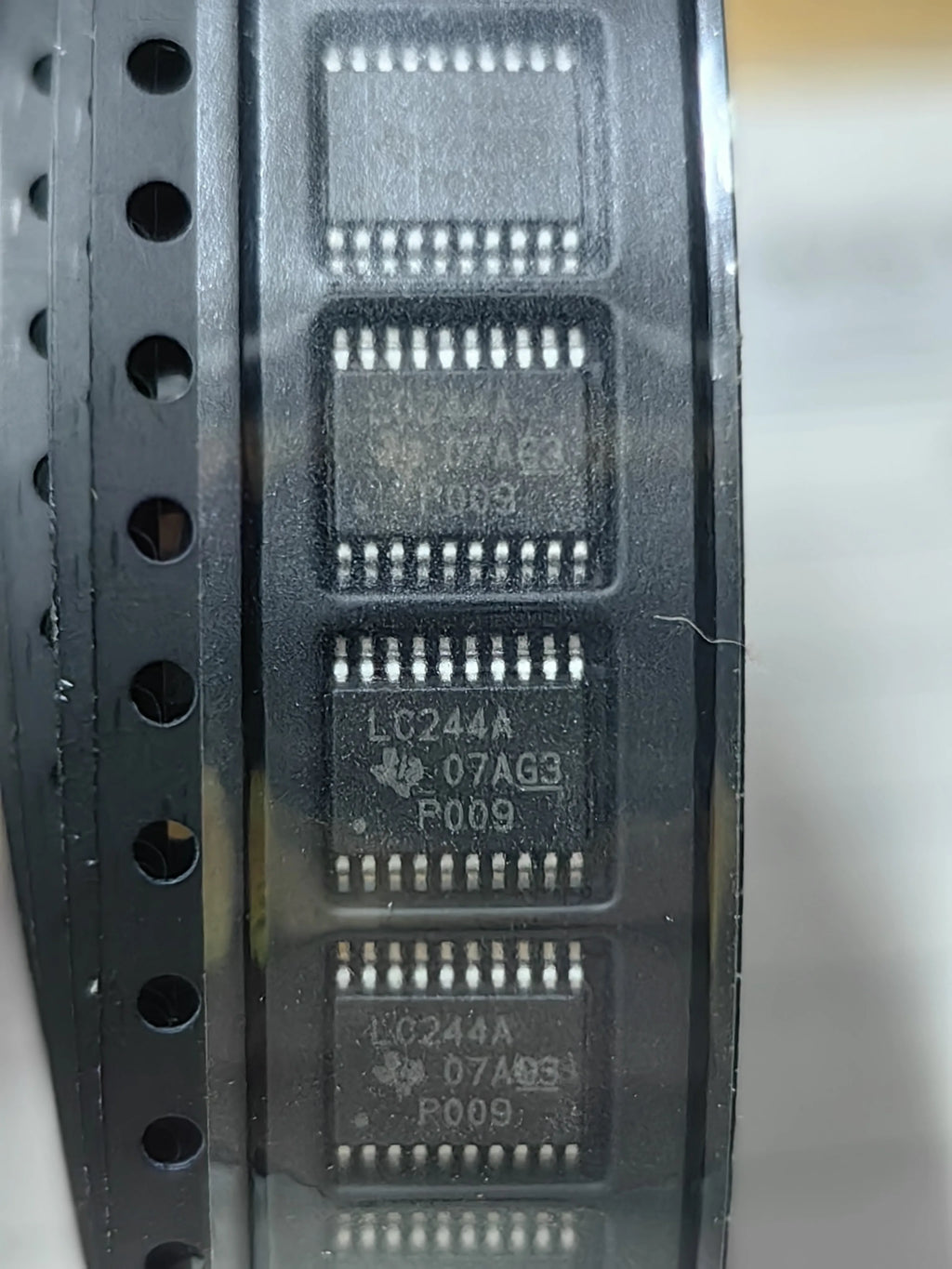 LC244A TSSOP20 IC Chip New in Stock Electronic Components