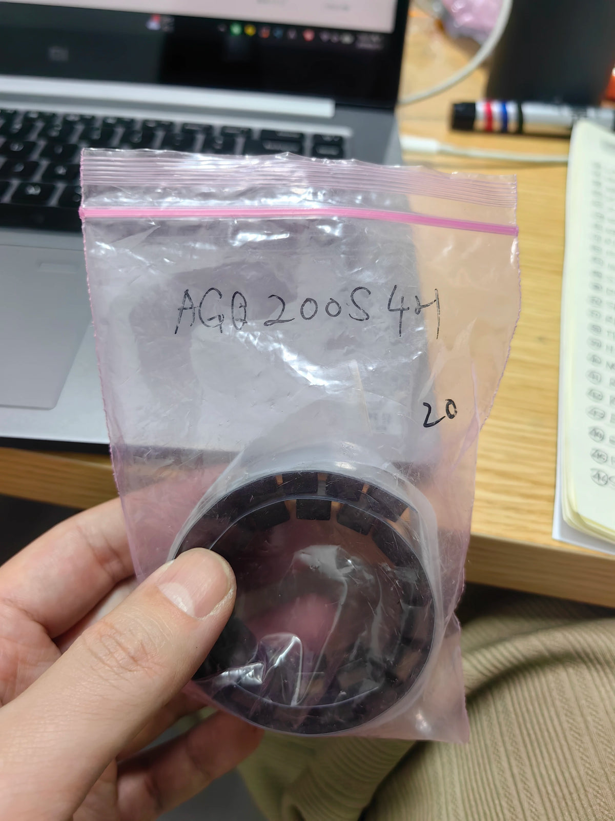 AGQ200S4H SMD IC Chip New in Stock Electronic Components