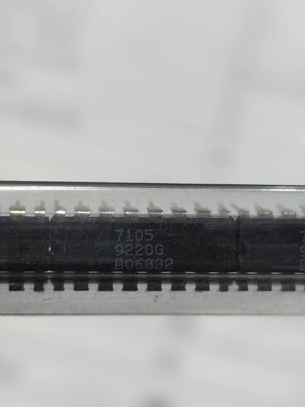AN7105 DIP18 IC Chip New in Stock Electronic Components