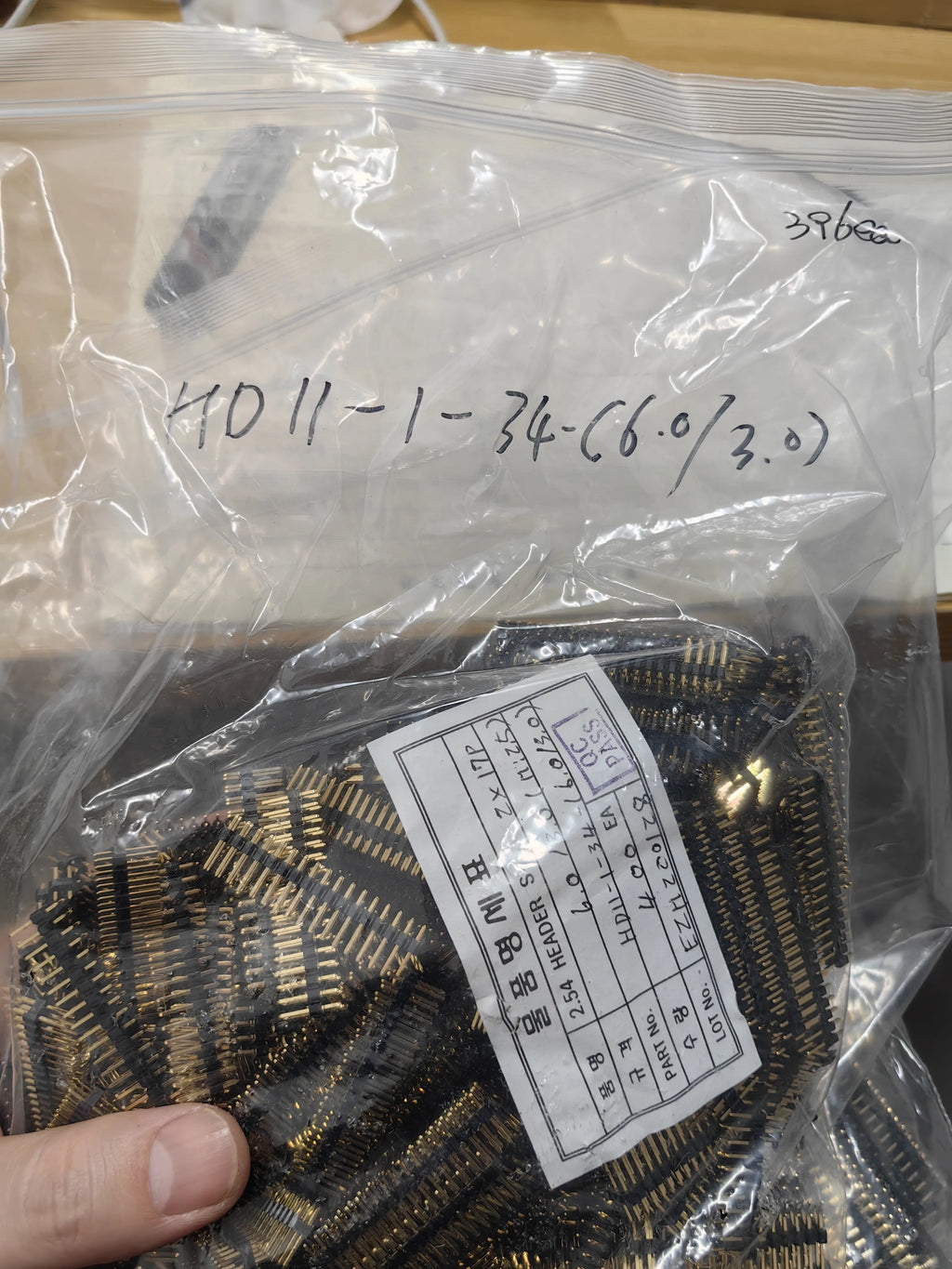 HD11-1-34-(6.0/3.0) DIP IC Chip New in Stock Electronic Components