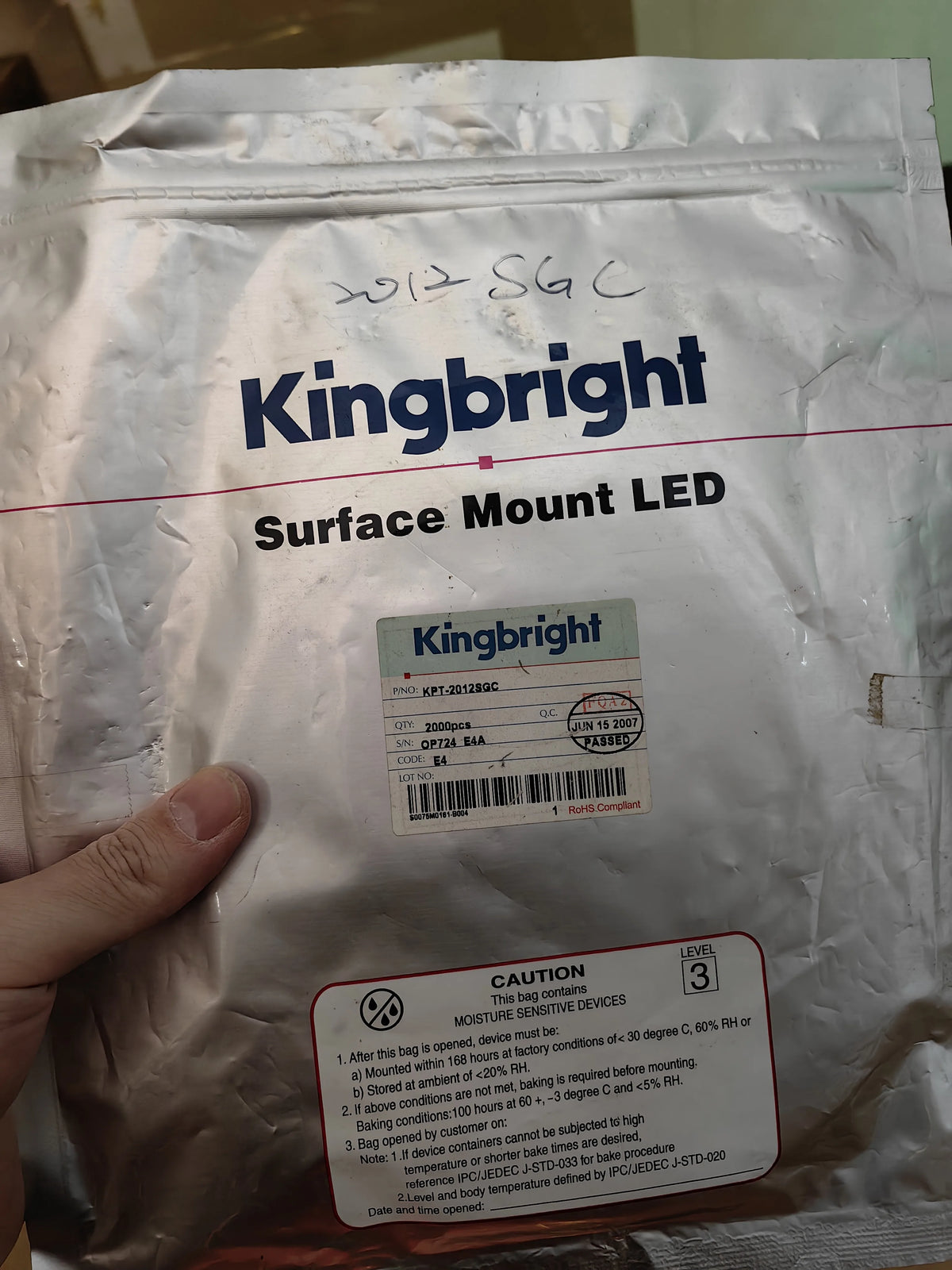 KPT2012SGC 0805 SMD Green LED Chip New in Stock Electronic Components