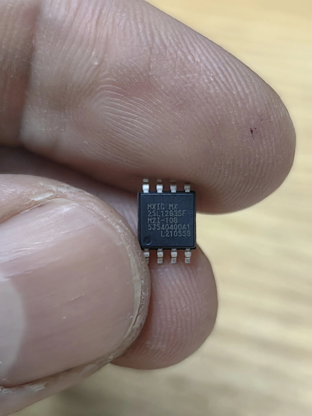 MX25L12835FM2I-10G SOP8 IC Chip New in Stock Electronic Components