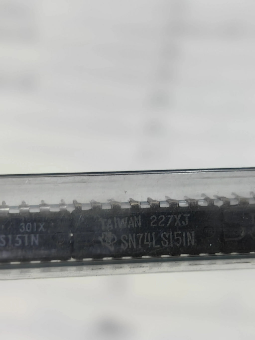 SN74LS151N DIP16 IC Chip New in Stock Electronic Components