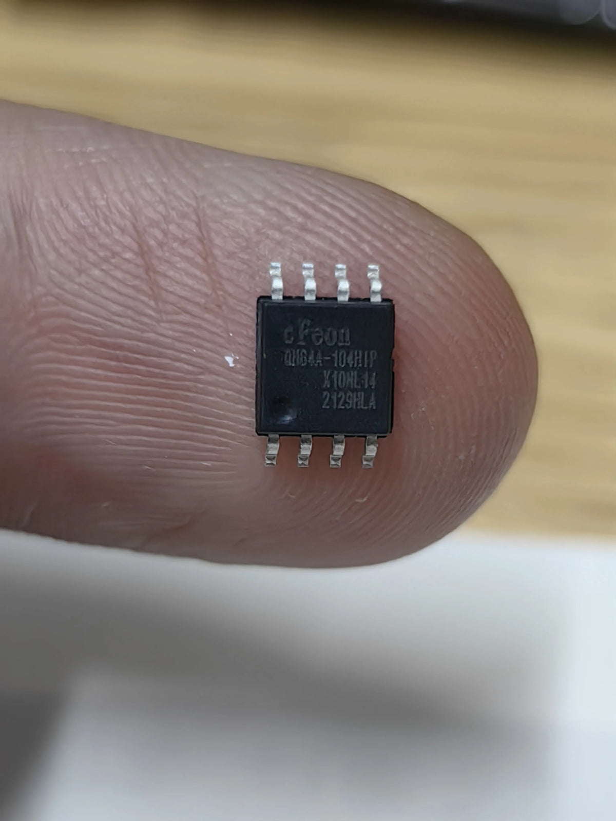 EMH7080-00SG08NRR SOP8 IC Chip New in Stock Electronic Components