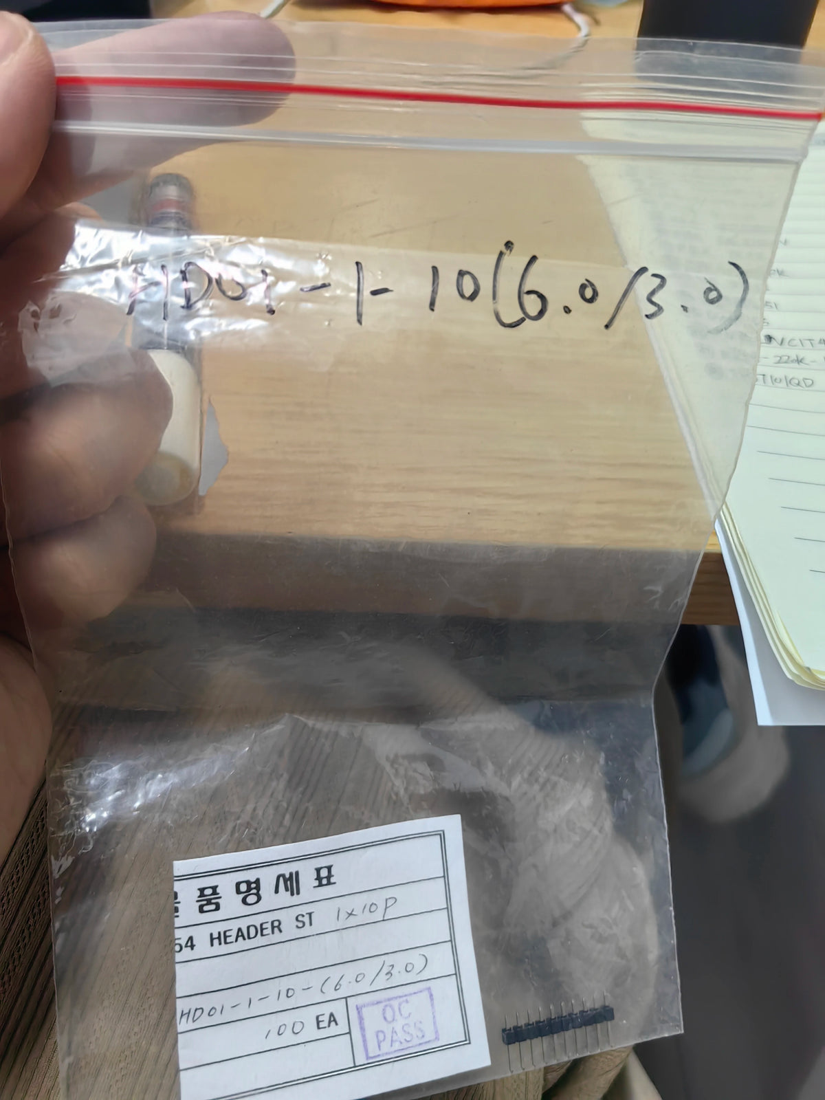 HD01-1-10-(6/3.0) THT IC Chip New in Stock Electronic Components