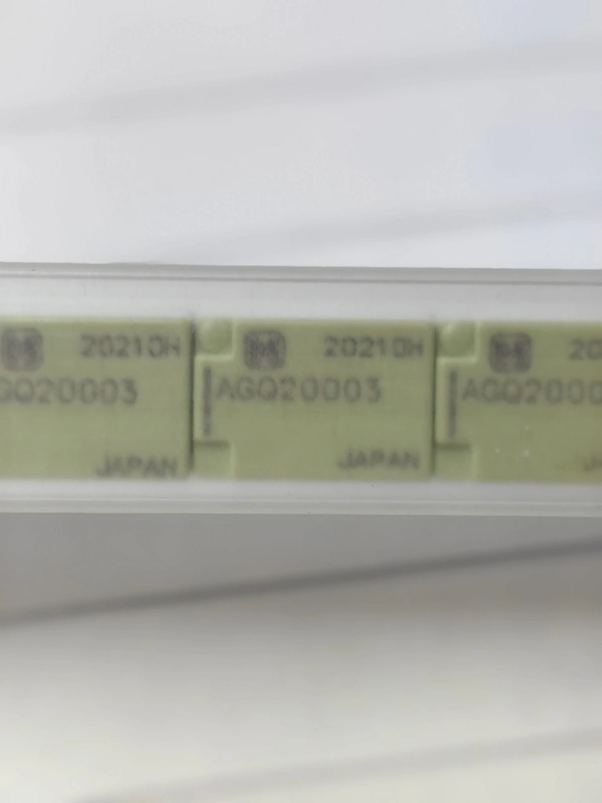 AGQ20003 TUBE IC Chip New in Stock Electronic Components
