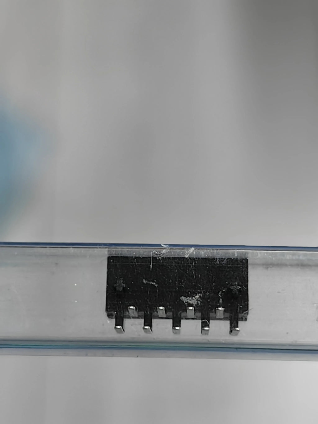 SM09B-GHS-TB SMT IC Chip New in Stock Electronic Components