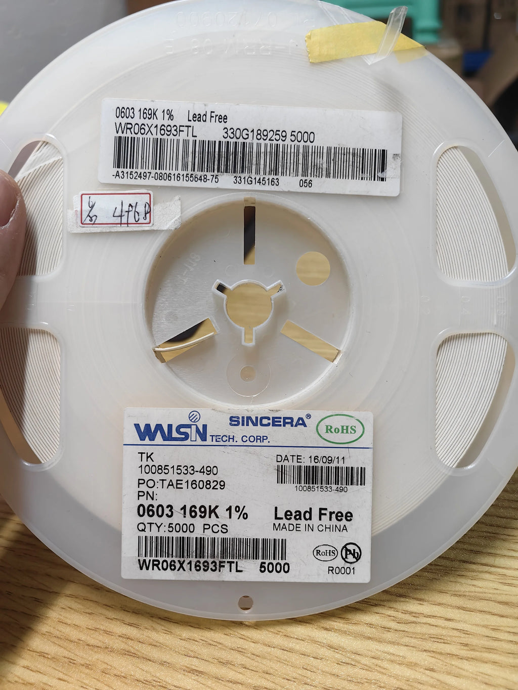 WR06X1693FTL SMD IC Chip New in Stock Electronic Components