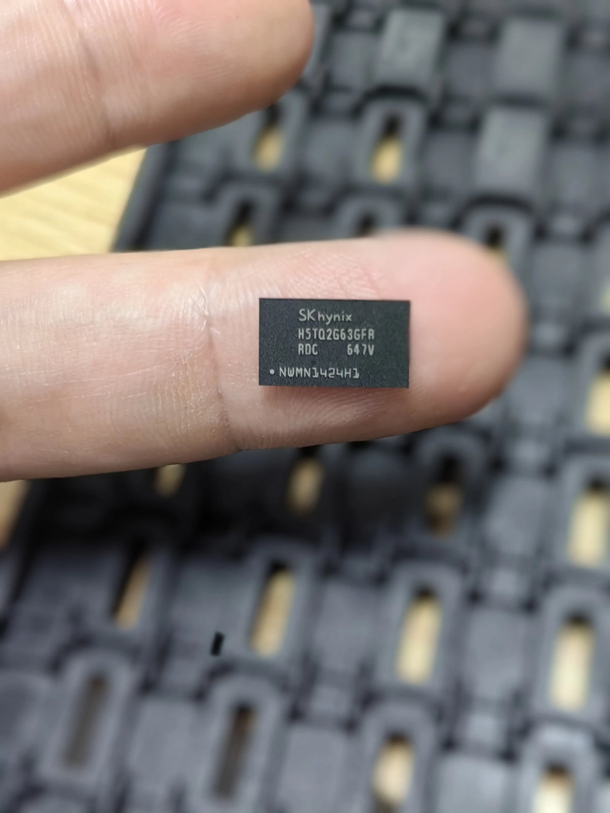 H5TQ2G63GFR RDC FBGA96 DDR3 SDRAM Memory IC Chip New in Stock Electronic Components