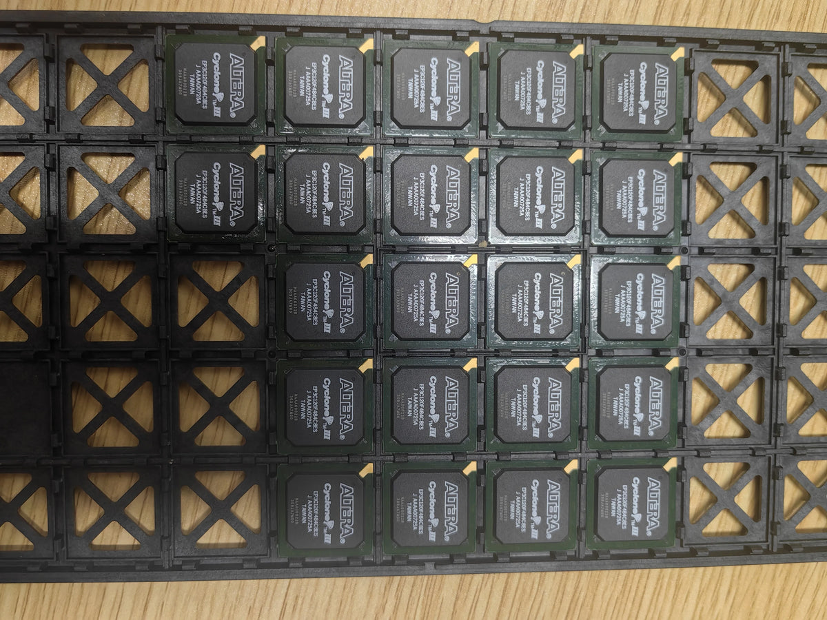 EPP3C120F484C8ES BGA IC Chip New in Stock Electronic Components