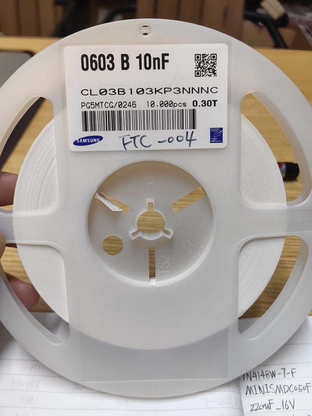 CL03B103KP3NNNC 0201 10nF 10V X7R MLCC Ceramic Capacitor New in Stock Electronic Components
