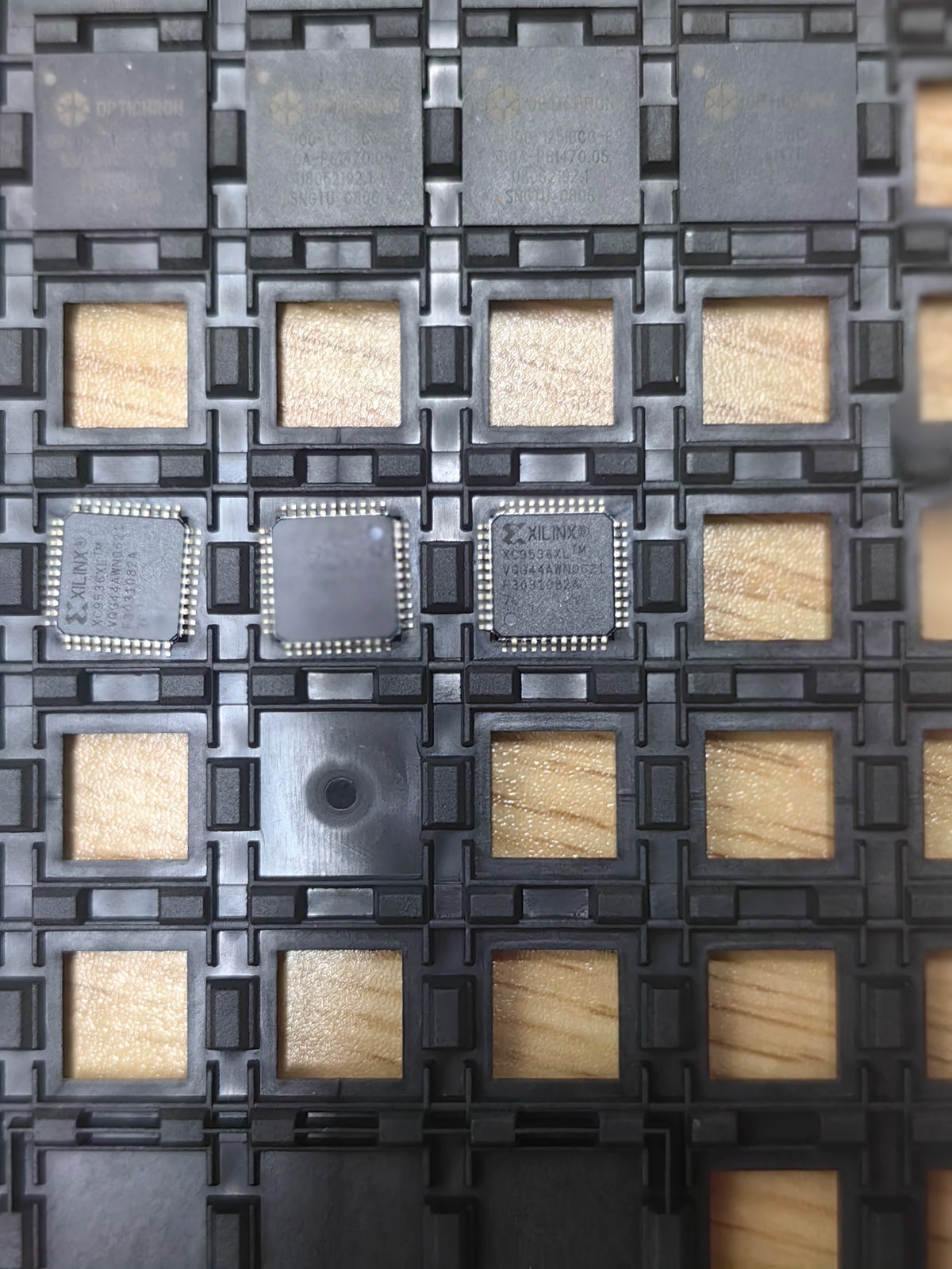 XC9536XL-VQG44 VQFP-44 CPLD Complex Programmable Logic Device IC Chip New in Stock Electronic Components