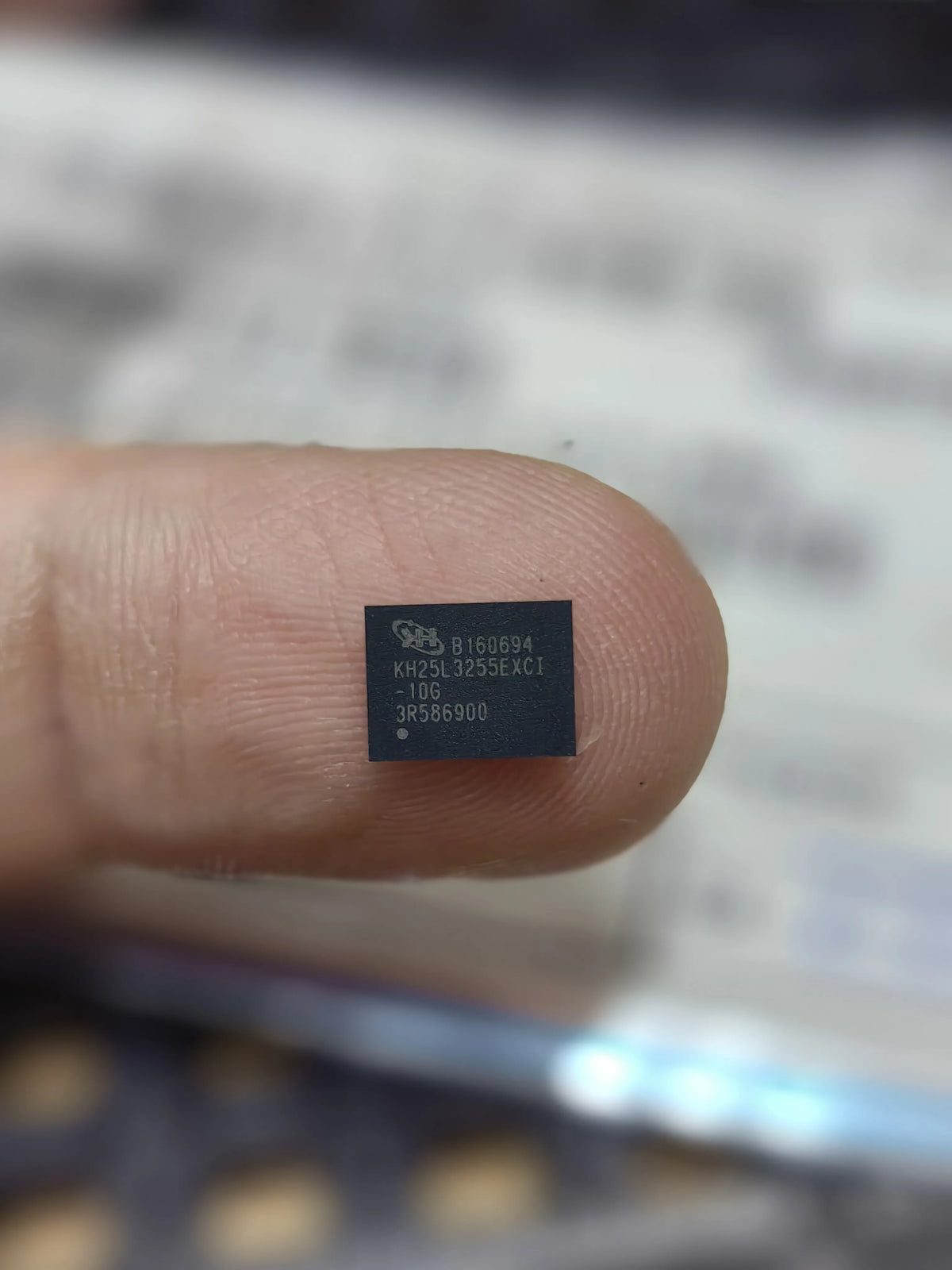 KH25L3255EXCI-10G BGA IC Chip New in Stock Electronic Components
