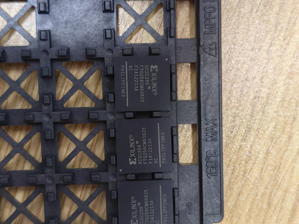 XILINX XC2C256-FTG256 BGA-256 CPLD Complex Programmable Logic Device IC Chip for Communication Equipment Electronic Comp