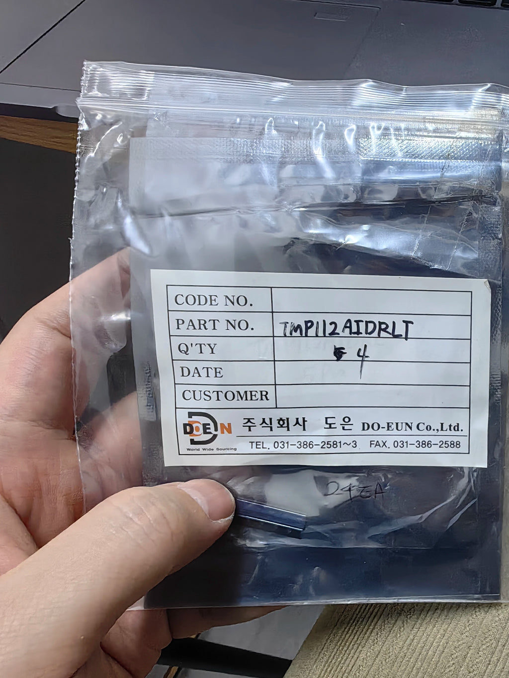 TI TMP112AIDRLT SOT563 IC Chip General Purpose Current Limiting New in Stock Electronic Components