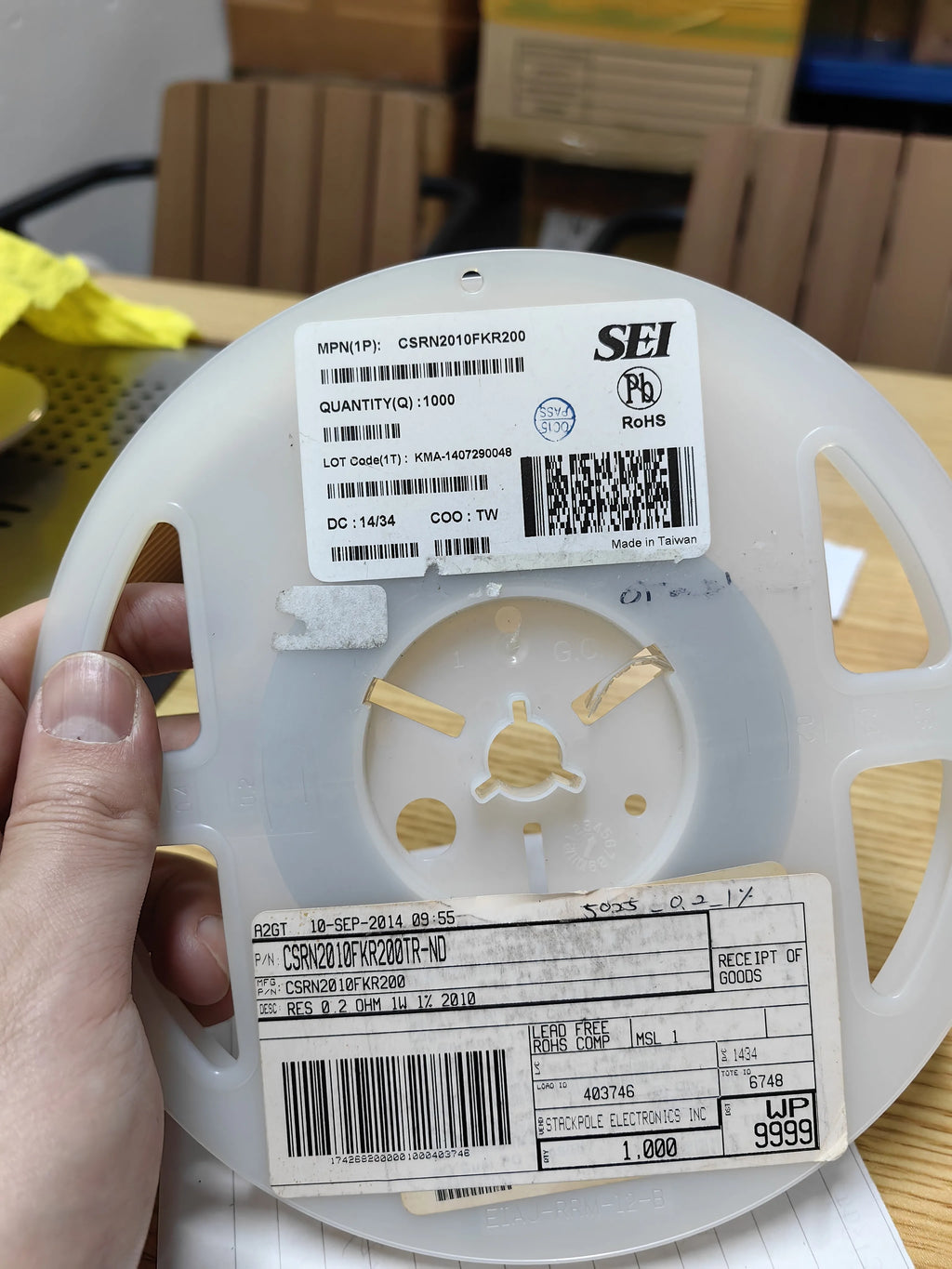 CSRN2010FKR200 SMD IC Chip New in Stock Electronic Components
