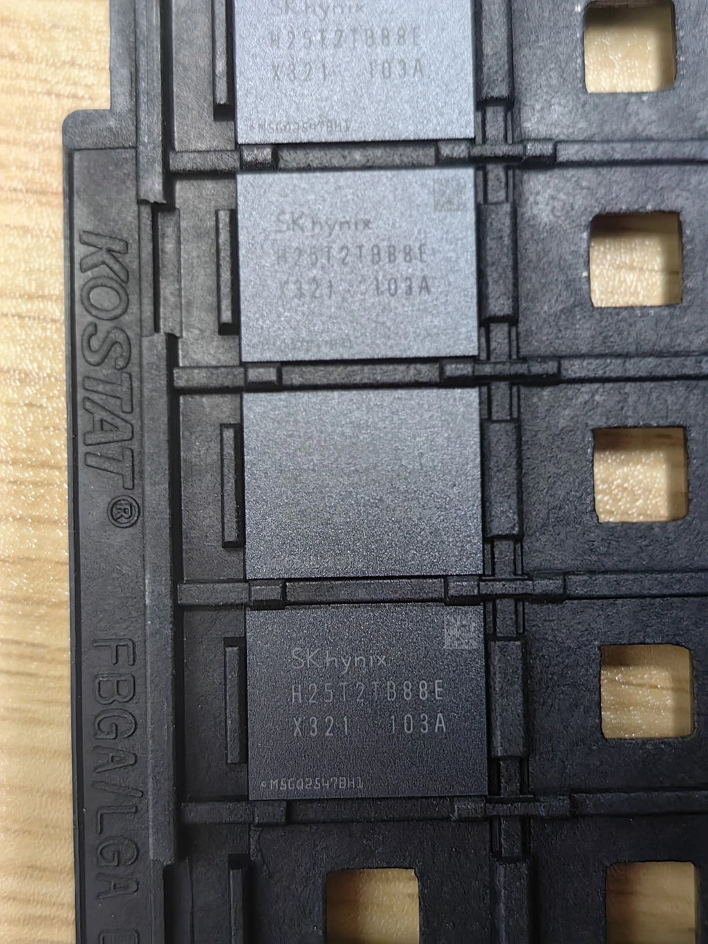 H25T2TB88EX321N BGA IC Chip New in Stock Electronic Components