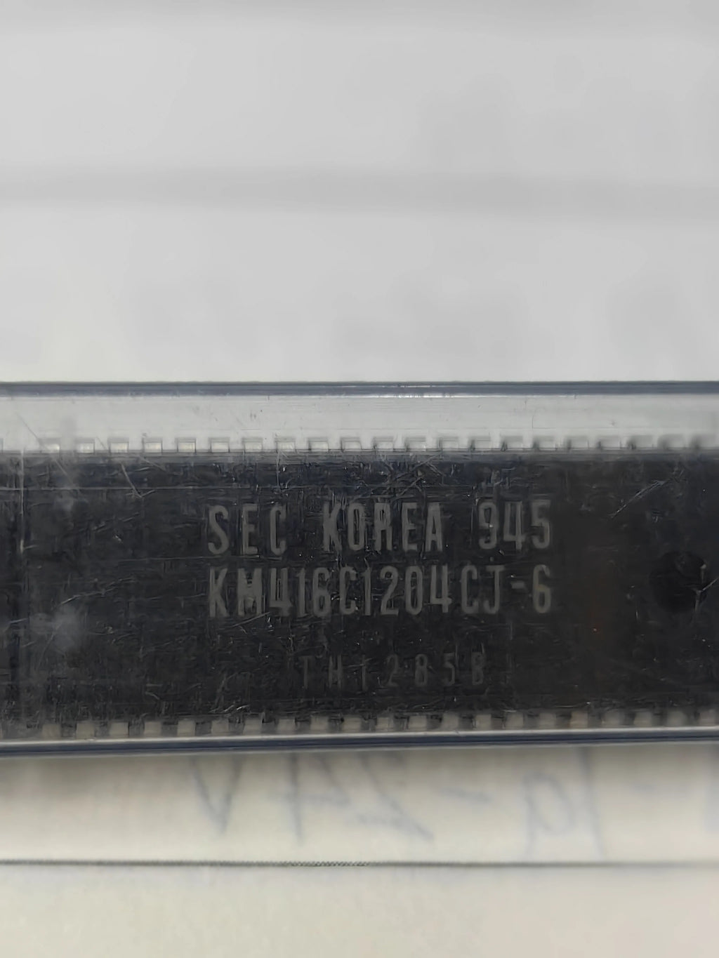 KM416C1204CJ-6 SOJ42 IC Chip New in Stock Electronic Components