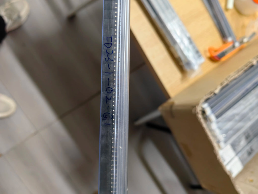 FD23-1-02-G1 SMD IC Chip New in Stock Electronic Components