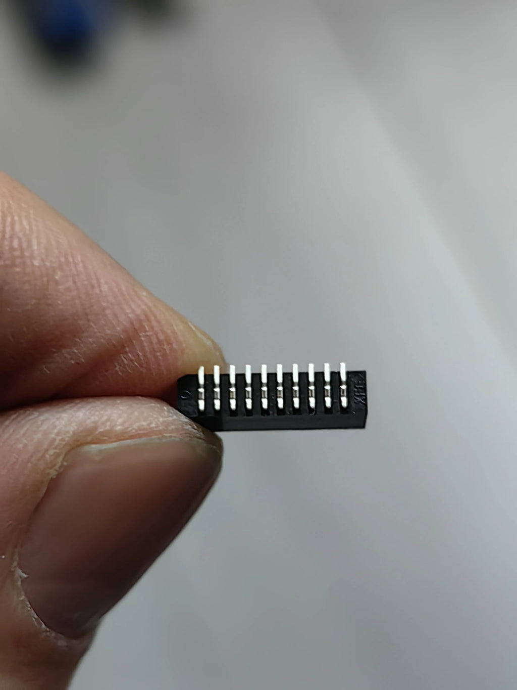 SM10B-SRSS-G-TB SMT IC Chip New in Stock Electronic Components