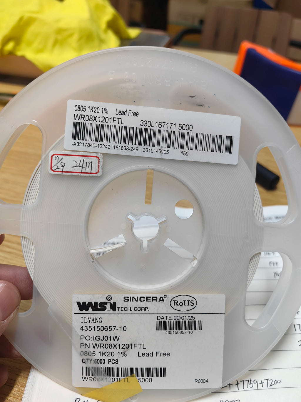 WR08X1201FTL SMD IC Chip New in Stock Electronic Components