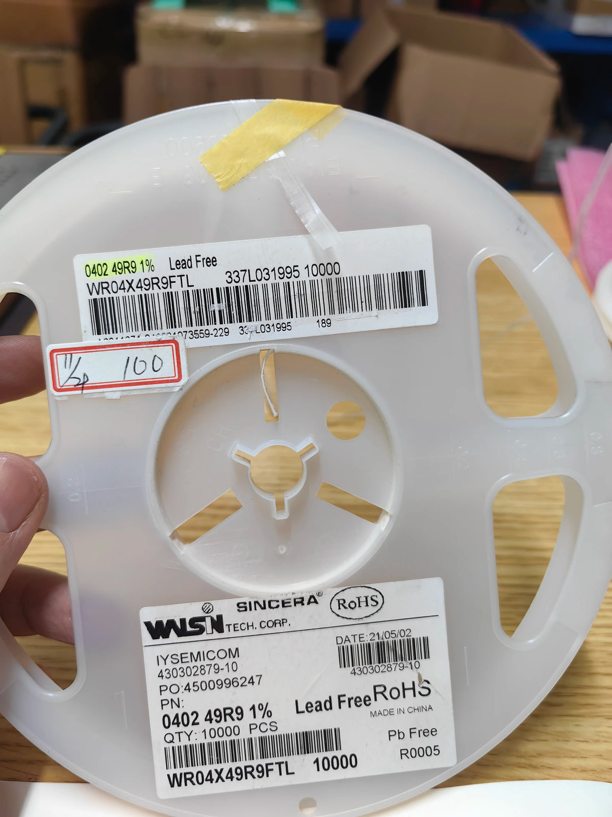 WR04X49R9FTL SMD IC Chip New in Stock Electronic Components