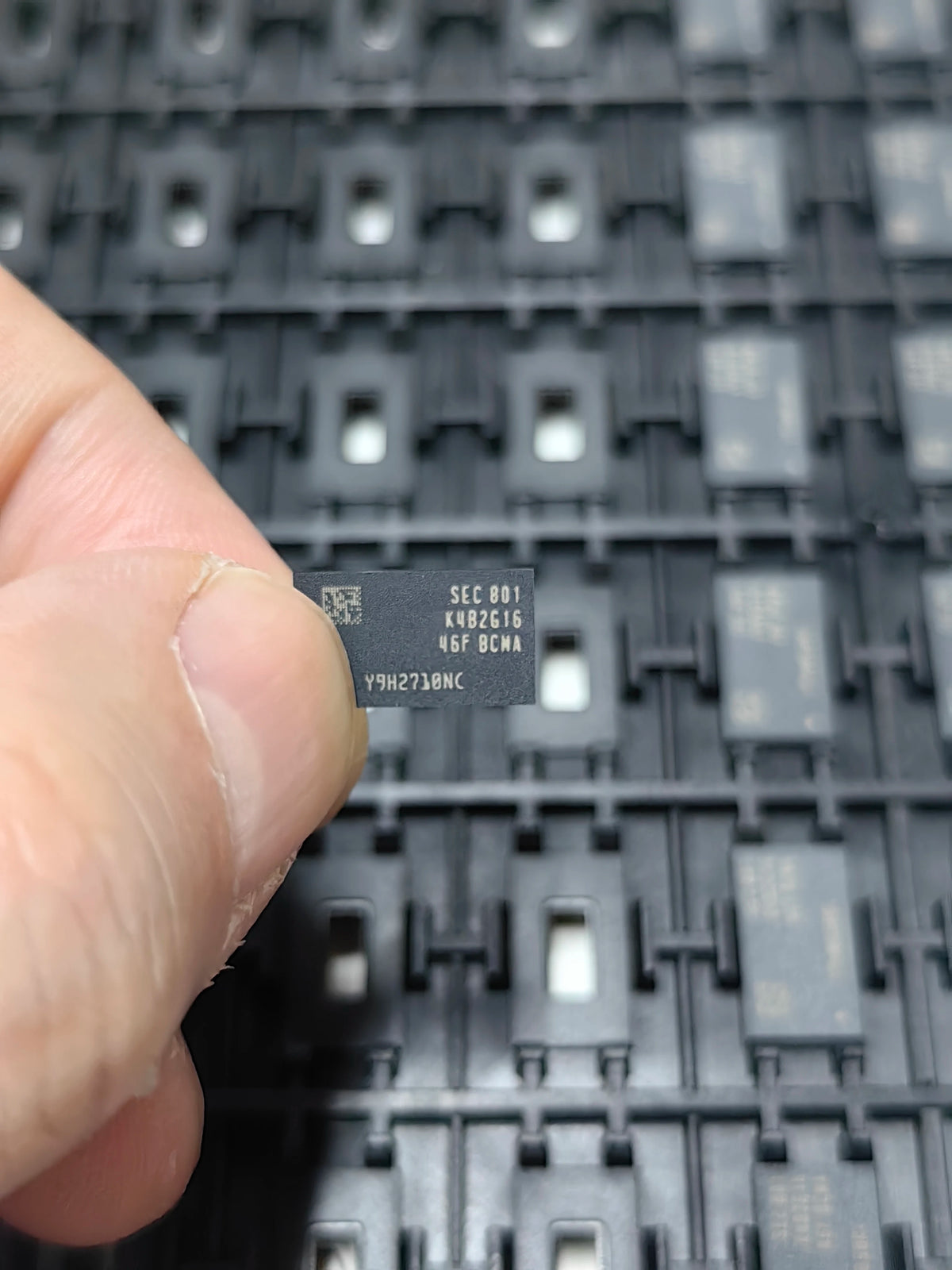 K4B2G1646F BCMA FBGA96 DDR3 SDRAM Memory IC Chip New in Stock Electronic Components