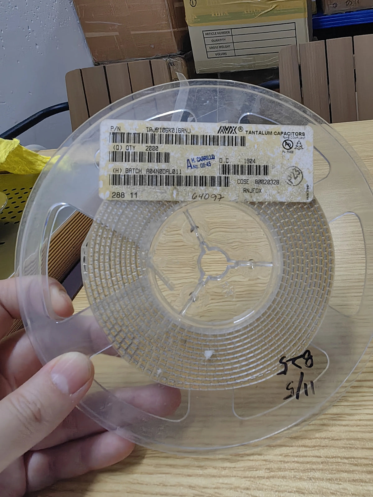 TAJB106K016RNJ SMD IC Chip New in Stock Electronic Components