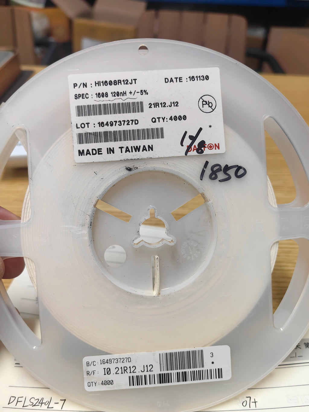 HI1608R12JT SMD IC Chip New in Stock Electronic Components