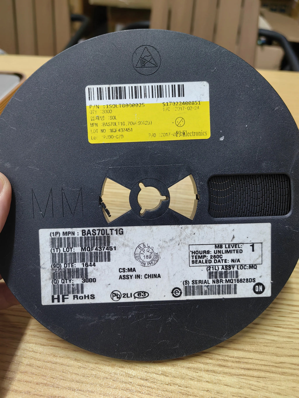 BAS70LT1G SOT23 IC Chip New in Stock Electronic Components